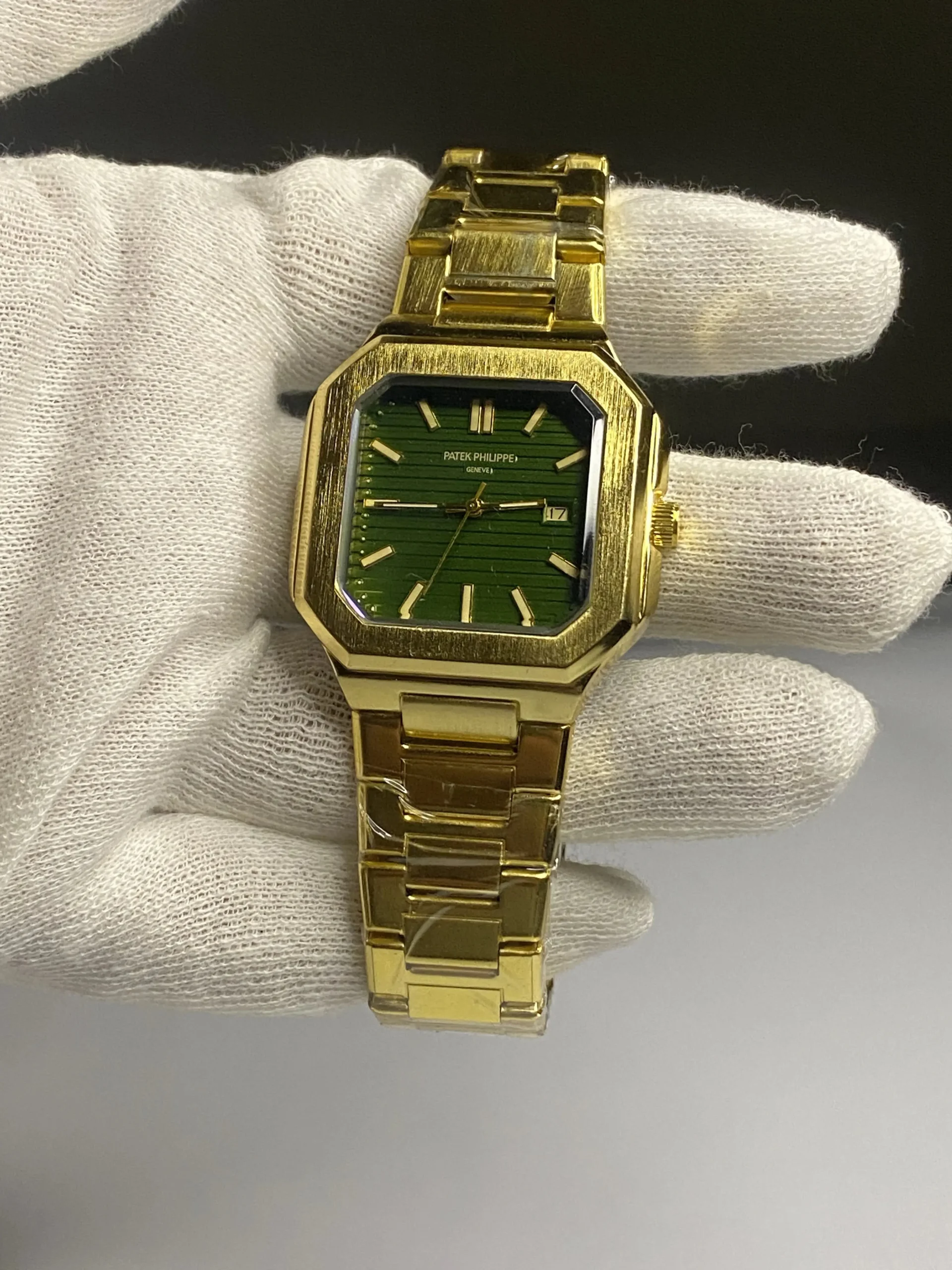 Patek Philippe Golden Octagon Green Dial Luxury Men's Watch Patek Philippe Golden Octagon Green Dial Luxury Men's Watch